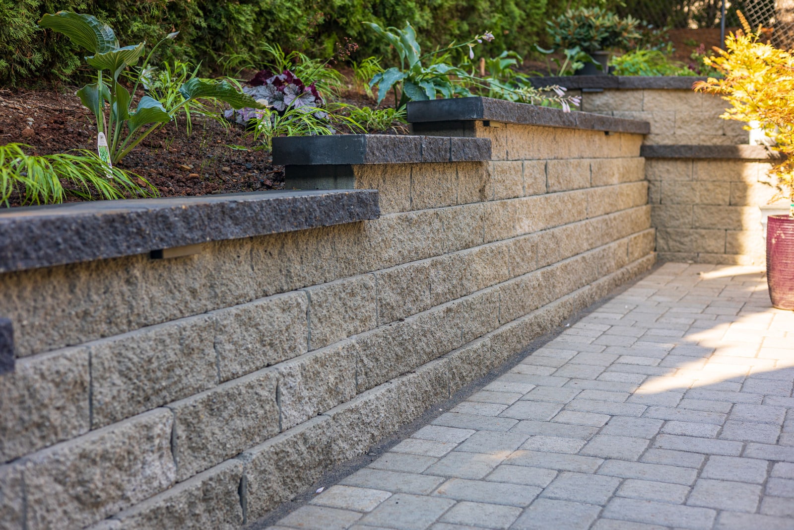 Gradino-Wall-Block-Pewter-Retaining-Wall-Salem-Oregon-003